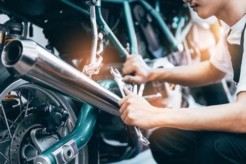 Réparation d'une moto à domicile et pas cher à proximité de Biache-Saint-Vaast