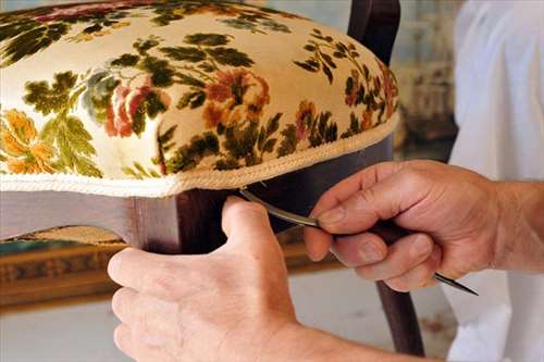 restauration de chaise, meuble et armoire - zone : Château-Chinon